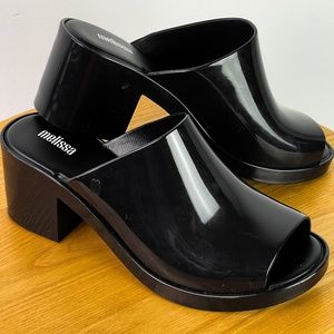 Melissa vegan mules slide on heel sandals - NEW - Size 9 - Vegan